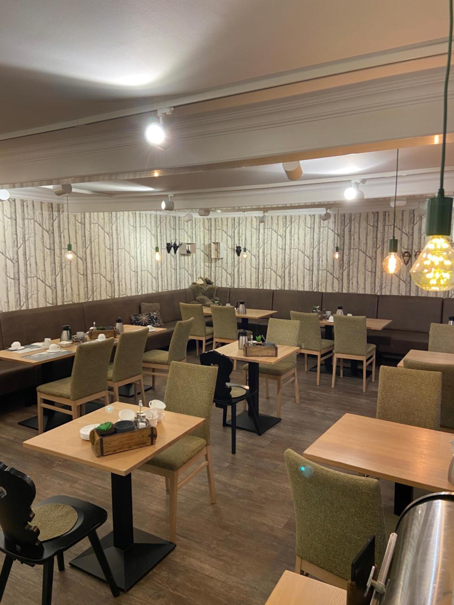 Hotel Zum Grossen Krug Wirdum Екстериор снимка